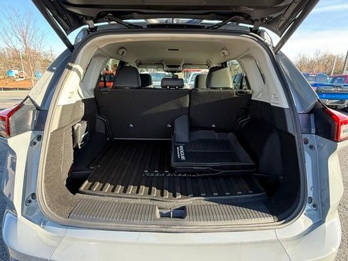 New 2026 Nissan Rogue SV image 15