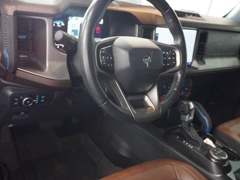 Used 2022 Ford Bronco Outer Banks AWD/4WD image 7