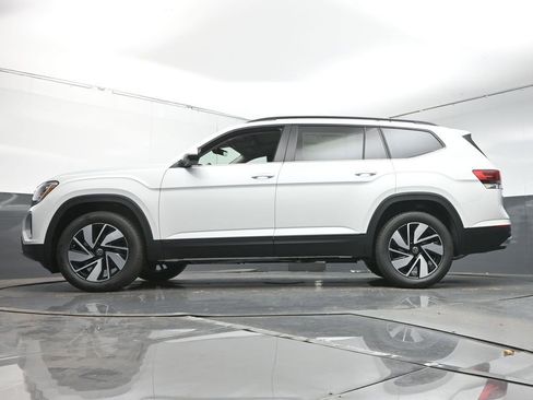 New 2026 Volkswagen Atlas SE image 35