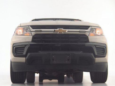 Used 2022 Chevrolet Colorado LT w/ Fleet Safety Package RWD image 3