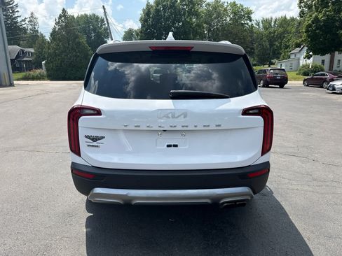 Used 2022 Kia Telluride EX AWD/4WD image 4