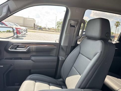 New 2026 Chevrolet Silverado 1500 LT Trail Boss w/ LT Trail Boss Premium Package AWD/4WD image 16
