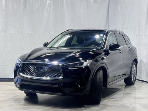 Certified 2024 INFINITI QX50 Luxe image 3