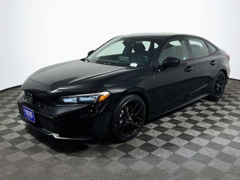 Used 2025 Honda Civic Sport image 3