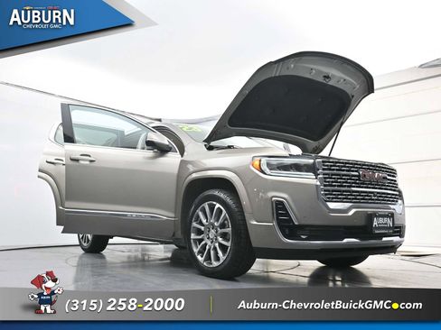 Used 2023 GMC Acadia Denali w/ Denali Technology Package AWD/4WD image 36