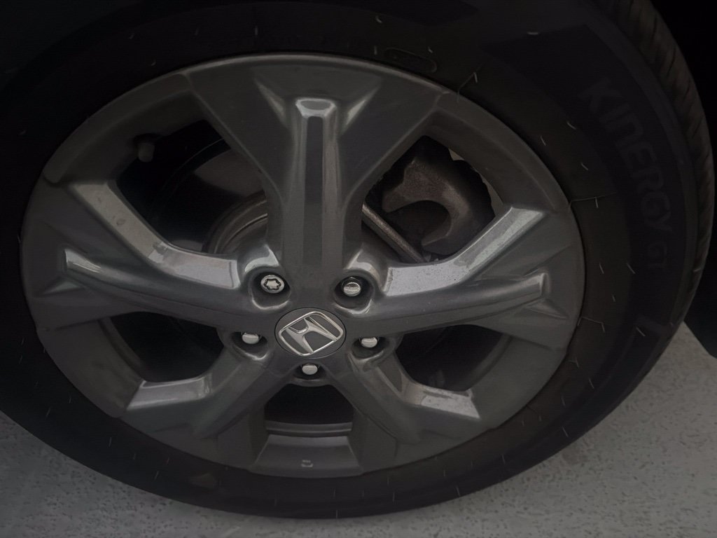 Used 2026 Honda HR-V LX image 5