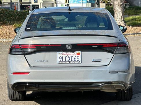 Used 2024 Honda Accord Sport image 5
