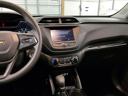 Used 2021 Chevrolet TrailBlazer LT image 7