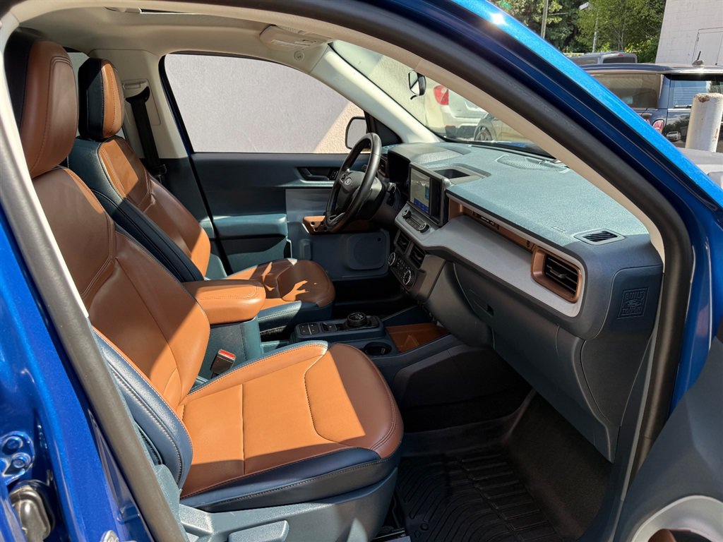 Used 2024 Ford Maverick Lariat AWD/4WD image 4