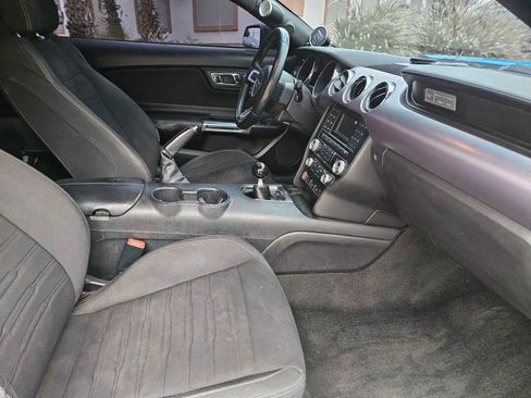 Used 2017 Ford Mustang GT image 10