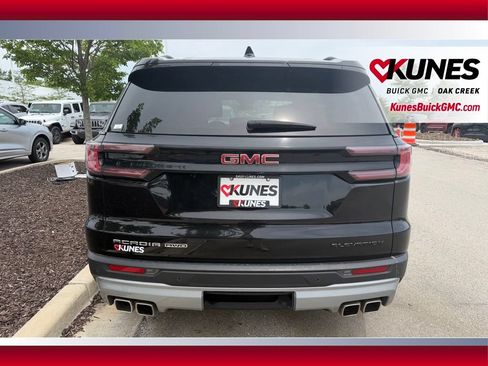 Used 2024 GMC Acadia Elevation AWD/4WD image 9