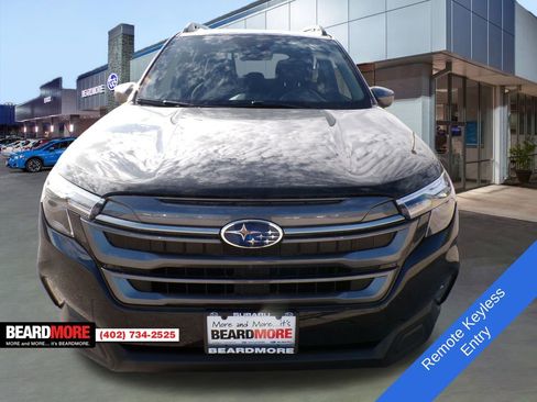 Used 2025 Subaru Forester Premium w/ Convenience Package #1 image 12