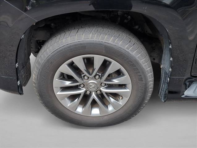 Used 2016 Lexus GX 460 Luxury w/ Preferred Accessory Package AWD/4WD image 30