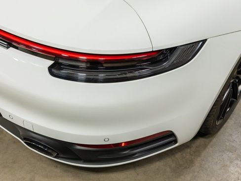 Used 2020 Porsche 911 Carrera 4S AWD/4WD image 24