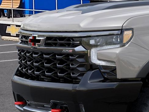 New 2026 Chevrolet Silverado 1500 ZR2 image 13