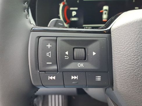 New 2026 Nissan Pathfinder Platinum image 20