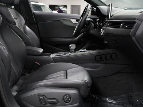 Used 2019 Audi A4 2.0T Premium Plus FWD image 34