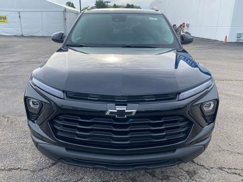 New 2026 Chevrolet TrailBlazer LT w/ Midnight Edition AWD/4WD image 2