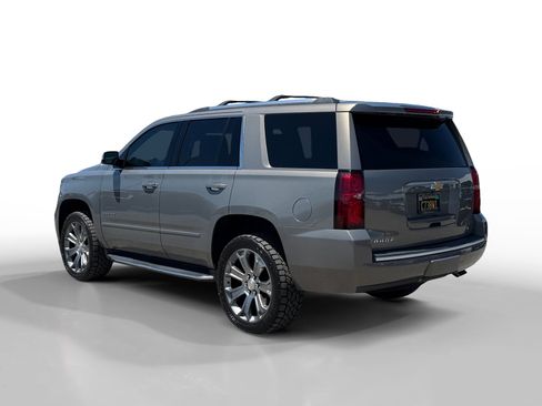 Used 2017 Chevrolet Tahoe Premier AWD/4WD image 3
