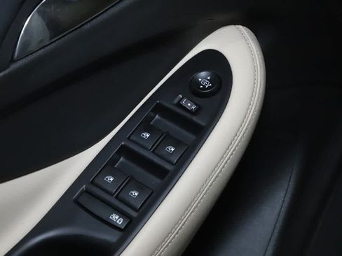 Used 2017 Buick Envision Essence AWD/4WD image 17