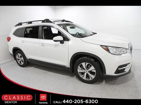 Used 2021 Subaru Ascent Premium w/ Convenience Package image 1