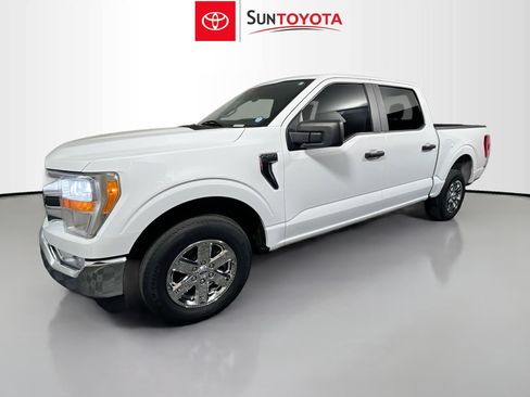 Used 2021 Ford F150 XLT image 9