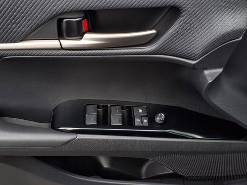 Certified 2025 Toyota Camry SE w/ Convenience Package FWD image 18