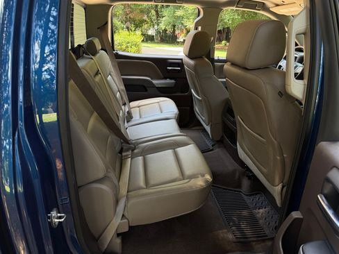 Used 2015 Chevrolet Silverado 1500 LTZ Z71 w/ LTZ Plus Package AWD/4WD image 63