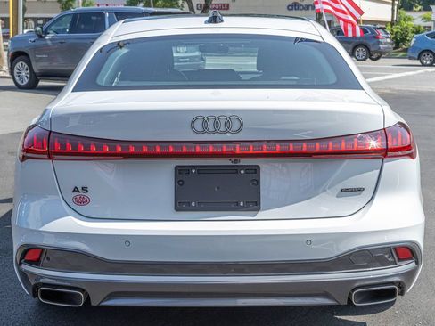Used 2025 Audi A5 2.0T Premium w/ Convenience Package AWD/4WD image 4