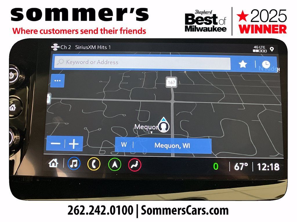 Used 2022 Buick Envision Avenir w/ Technology Package II AWD/4WD image 17