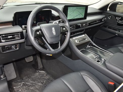 New 2026 Lincoln Aviator Reserve RWD image 34