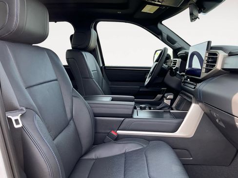 New 2026 Toyota Tundra Platinum AWD/4WD image 15