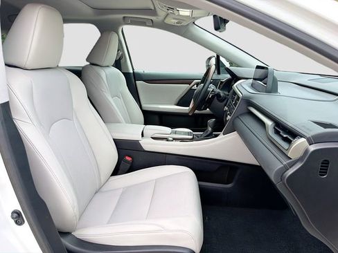 Used 2022 Lexus RX 350 FWD w/ Premium Package image 16