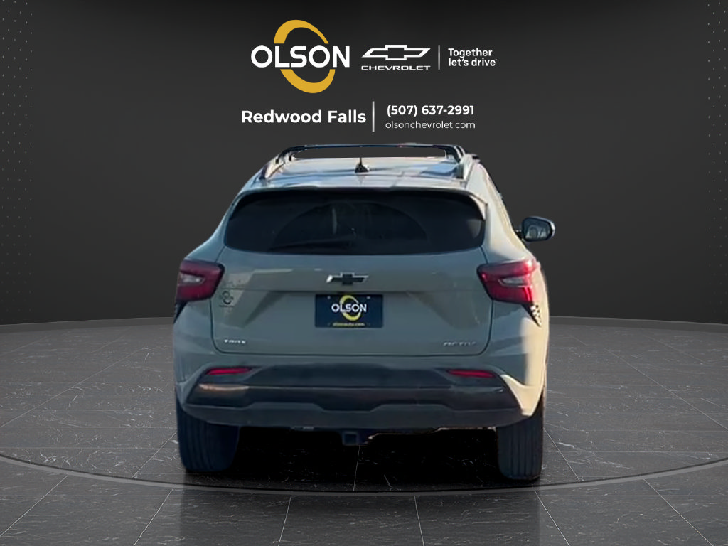 Used 2025 Chevrolet Trax ACTIV w/ Driver Confidence Package FWD image 4
