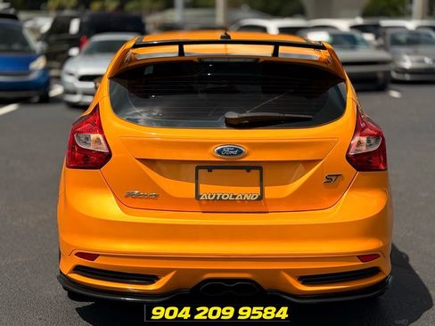 Used 2013 Ford Focus ST FWD image 8