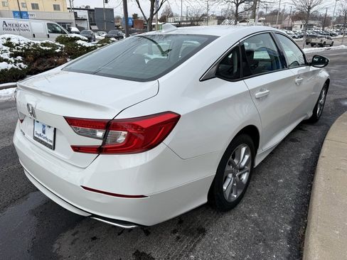 Used 2019 Honda Accord LX image 11