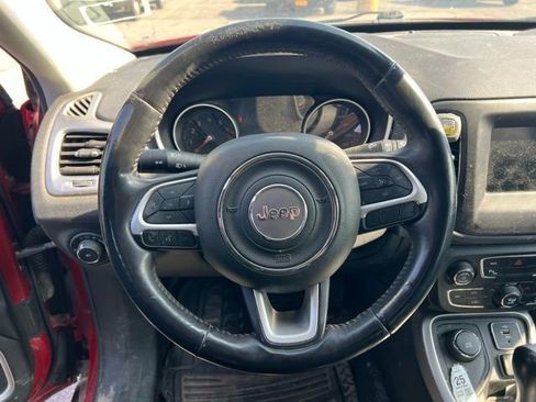 Used 2018 Jeep Compass Latitude w/ Popular Equipment Group AWD/4WD image 16
