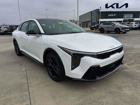 New 2026 Kia K4 GT-Line Turbo image 1