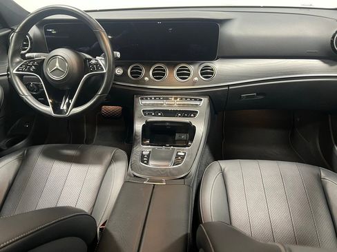Used 2023 Mercedes-Benz E 350 4MATIC Sedan image 29