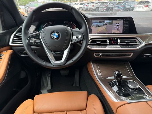 Used 2022 BMW X5 sDrive40i w/ Premium Package RWD image 2