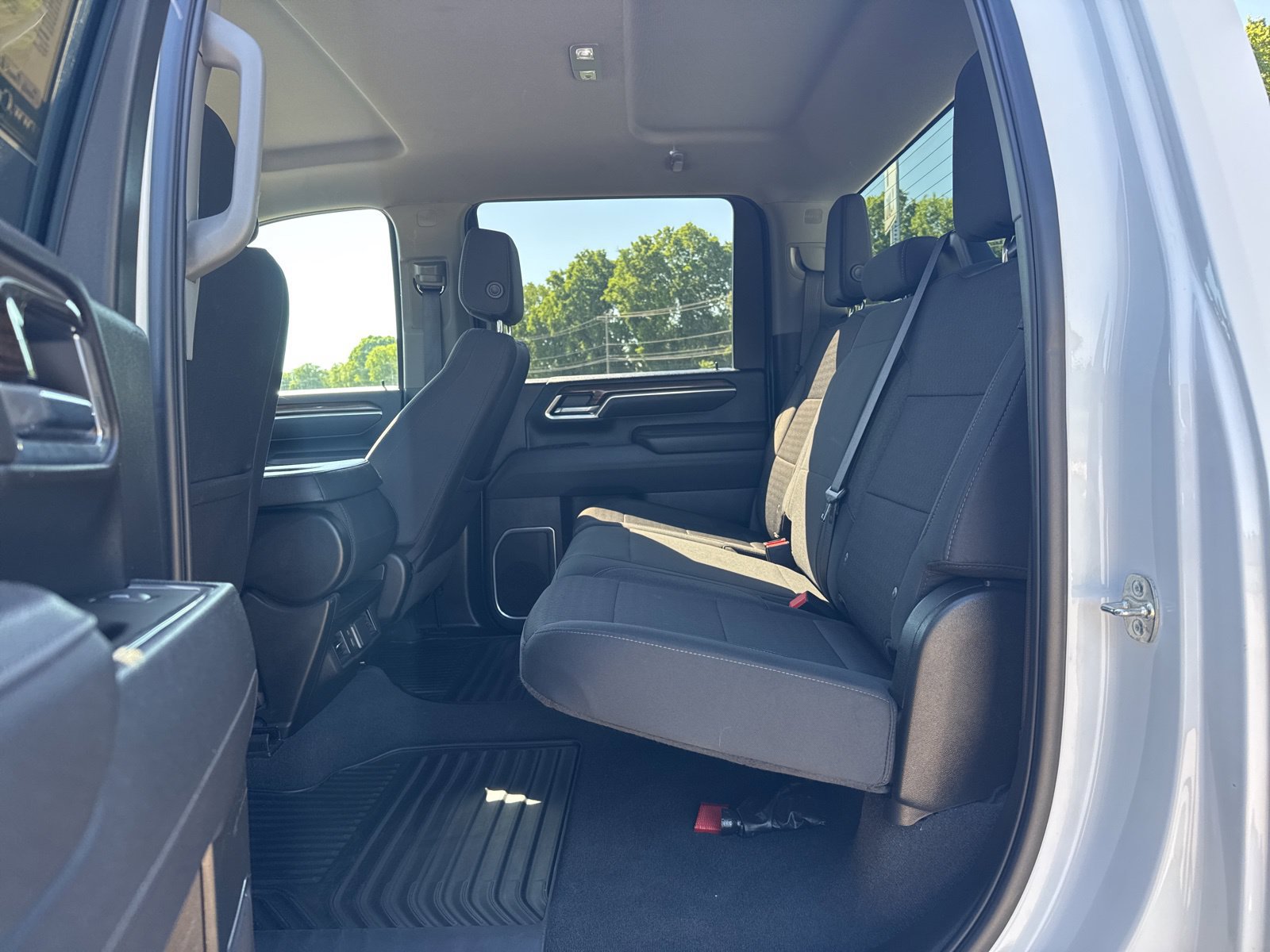 Used 2025 Chevrolet Silverado 2500 LT w/ Safety Package AWD/4WD image 19
