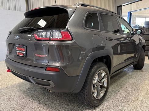 Used 2019 Jeep Cherokee Trailhawk w/ Comfort & Convenience Group AWD/4WD image 6