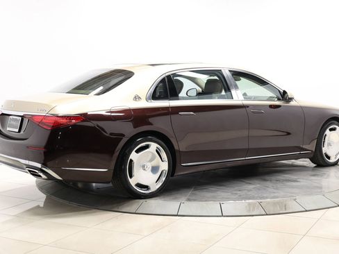 Used 2022 Mercedes-Benz Maybach S 580 4MATIC image 5