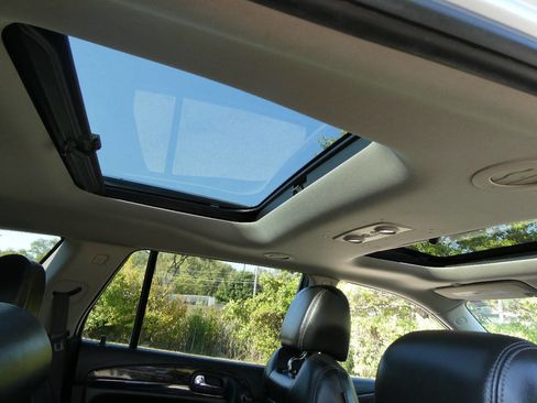 Used 2014 Buick Enclave Leather w/ Trailering Provision Package image 16