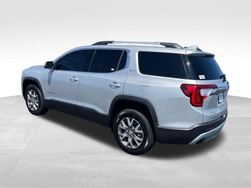 Used 2020 GMC Acadia SLT w/ Premium Package FWD image 3