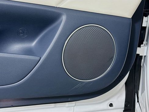 Used 2025 Genesis GV80 3.5T Prestige image 19