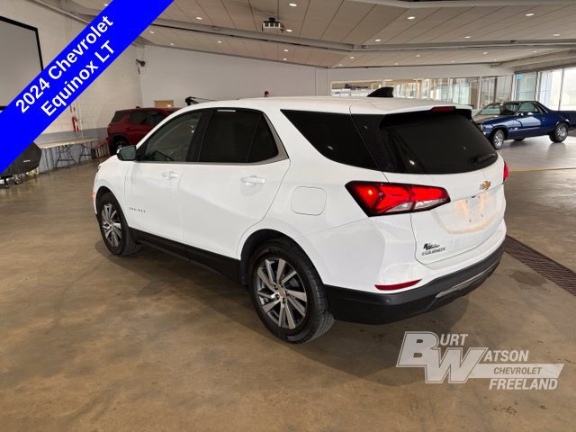 Used 2024 Chevrolet Equinox LT FWD image 4