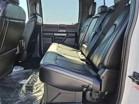 Used 2021 Ford F450 Platinum w/ FX4 Off-Road Package image 26