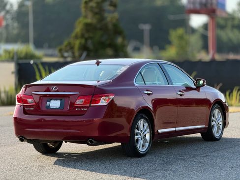 Used 2010 Lexus ES 350 FWD image 9