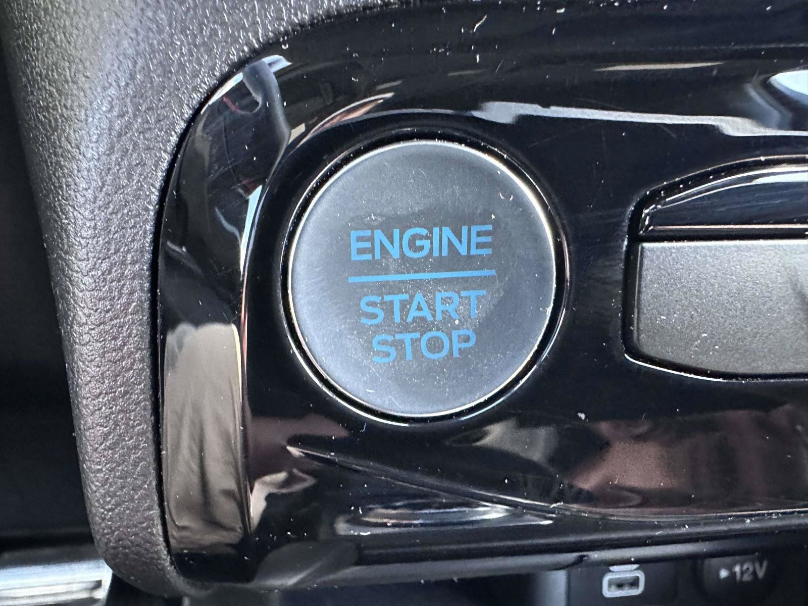 Used 2024 Ford Escape ST-Line w/ Tech Pack #1 AWD/4WD image 22